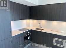 1605 - 8 OLYMPIC GARDEN DRIVE Toronto