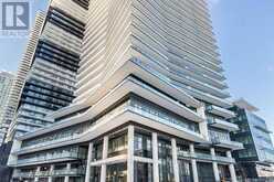 708 - 38 ANNIE CRAIG DRIVE Toronto