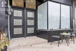 2555 DUNDAS STREET W Toronto