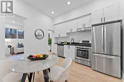 2555 DUNDAS STREET W Toronto