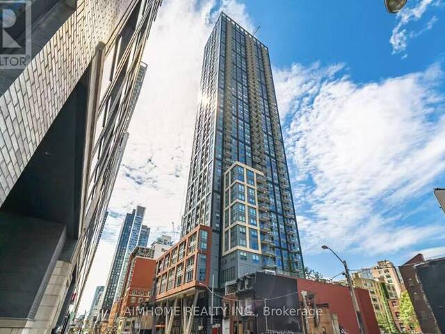 817 - 108 PETER STREET Toronto Ontario