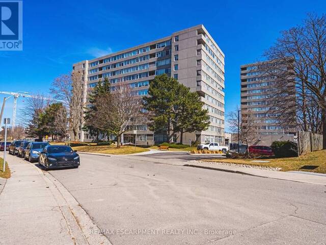 102 - 30 HARRISFORD STREET Hamilton Ontario