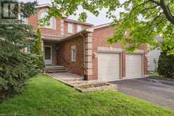 22 FARMSTEAD Crescent Barrie