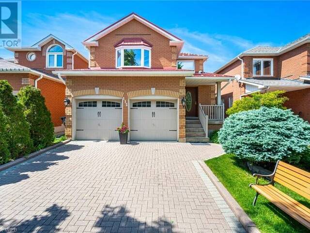 112 RAVENSCLIFFE Court Brampton Ontario