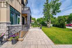 574 STEPHENS Crescent Oakville