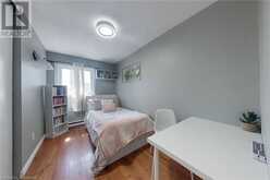 35 BRECKENRIDGE Drive Unit# 33 Kitchener