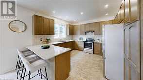 2238 LYNDHURST Drive Oakville