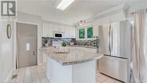 920 EAGLE Crescent London