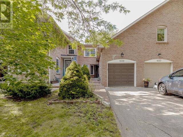 1039 RUNNYMEAD Crescent Oakville Ontario