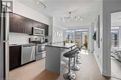 55 SPEERS Road Unit# 708 Oakville