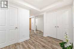 18 HOLLYWOOD Avenue Unit# 401 Toronto