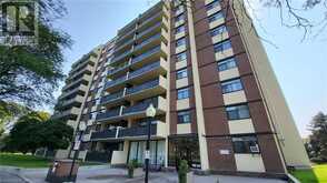 5 FRITH Road Unit# 912 Toronto