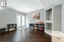 1040 KENT Avenue Oakville