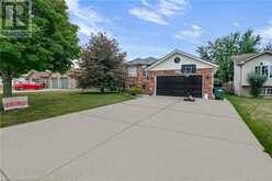 25 BRATT Drive Windsor