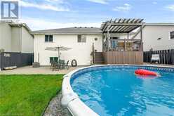 25 BRATT Drive Windsor