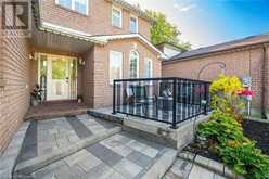 35 JONES Drive Barrie