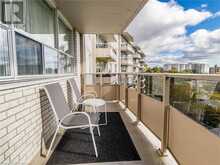 80 GRANDRAVINE Drive Unit# 706 North York