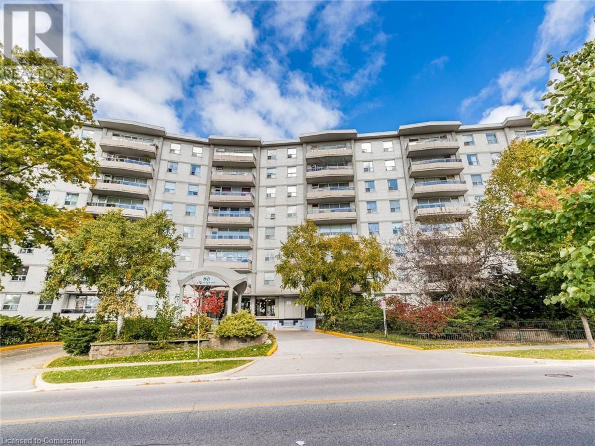 80 GRANDRAVINE Drive Unit# 706 North York