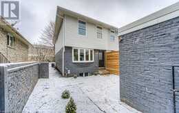 152 OVERLEA Drive Kitchener