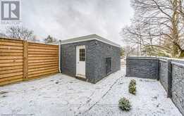 152 OVERLEA Drive Kitchener