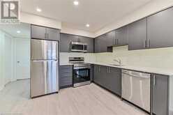 289 CHAPEL HILL Drive Unit# 49 Kitchener