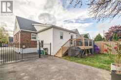 631 QUEENSDALE Avenue E Hamilton