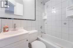 174 EVELYN Avenue Unit# 2nd Fl Toronto