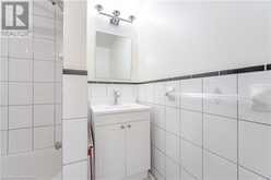 174 EVELYN Avenue Unit# 2nd Fl Toronto