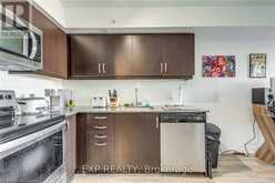 30 MEADOWGLEN PLACE Place Unit# 14 Toronto