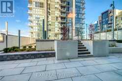 30 MEADOWGLEN PLACE Place Unit# 14 Toronto