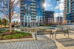 30 MEADOWGLEN PLACE Place Unit# 14 Toronto