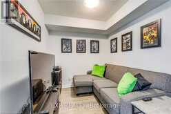 30 MEADOWGLEN PLACE Place Unit# 14 Toronto