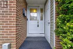 960 WARWICK Court Unit# 12 Burlington