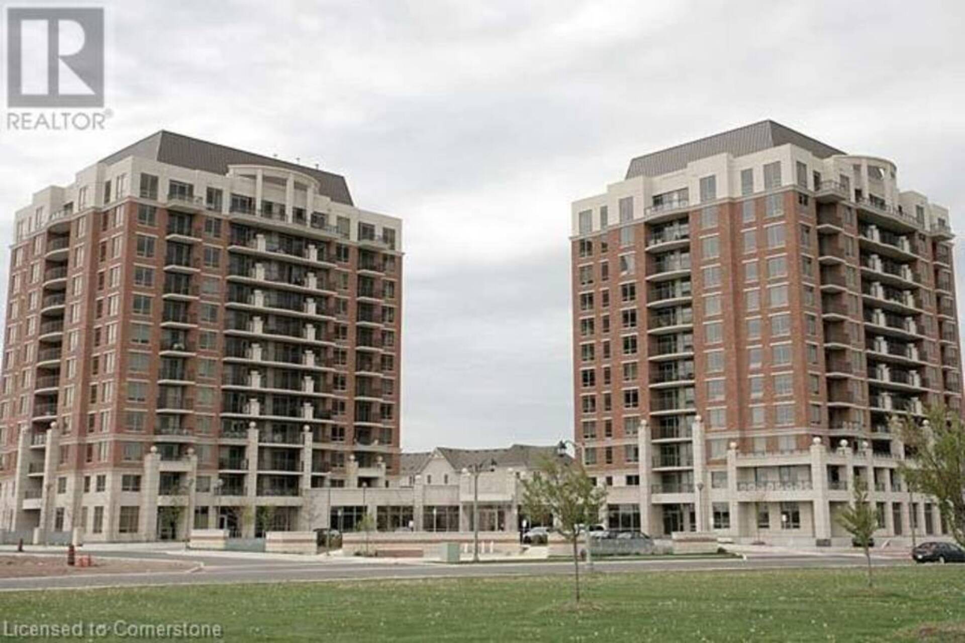 2391 CENTRAL PARK Drive Unit# 808 Oakville