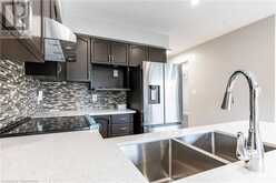 48 WHITE SANDS (UPPER) Court Unit# Upper Kitchener