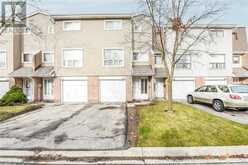 47 ELLIS Drive Unit# 47 Brampton