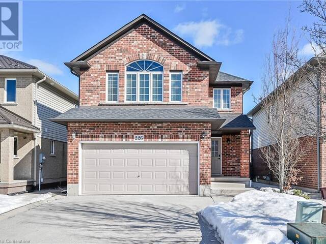 226 SPRING VALLEY Crescent Hamilton Ontario