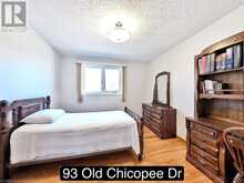 93 OLD CHICOPEE Drive Kitchener