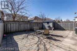 35 CLAUDETTE Gate Hamilton