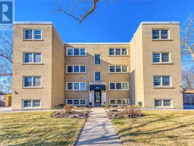 288 REYNOLDS Street Unit# 1 Oakville Ontario