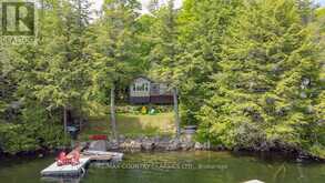 517 RENWICK ROAD North Kawartha