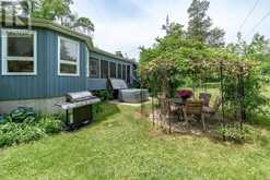 430 LAKESIDE DRIVE Prince Edward County