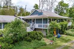 430 LAKESIDE DRIVE Prince Edward County