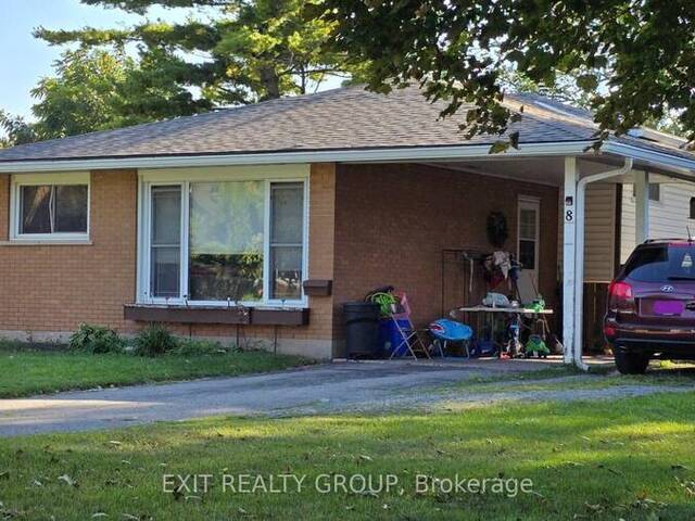 8 VILLAGE DRIVE Belleville Ontario