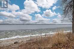 25 PRINYERS COVE CRESCENT Prince Edward County