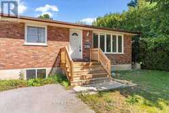 10 CROFT STREET Port Hope