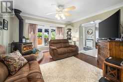 77 BOND STREET E Kawartha Lakes