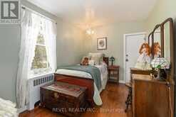 77 BOND STREET E Kawartha Lakes