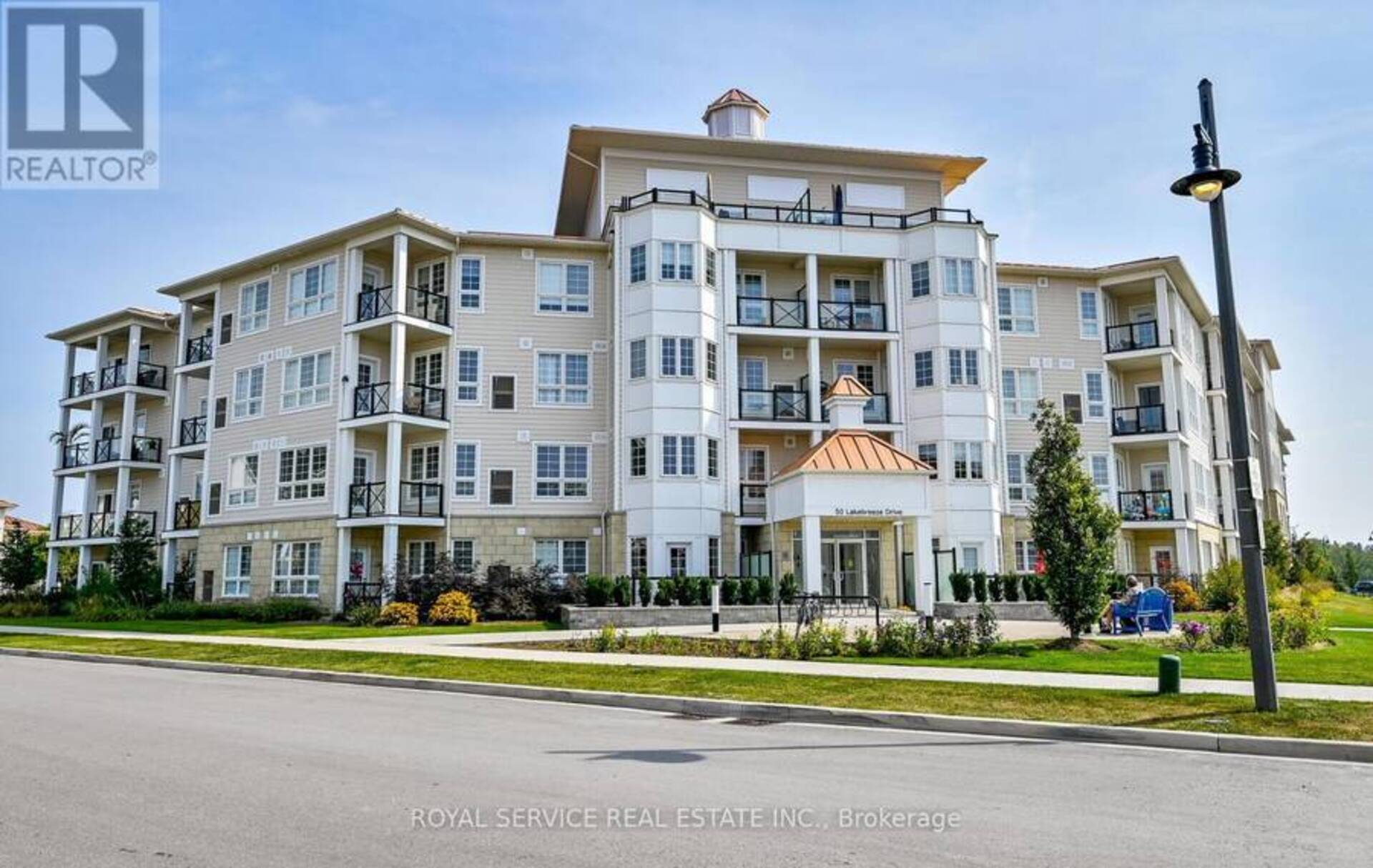 127 - 50 LAKEBREEZE DRIVE Clarington