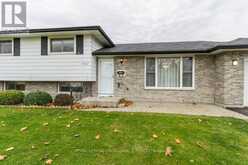 262 BARRETT BOULEVARD Napanee